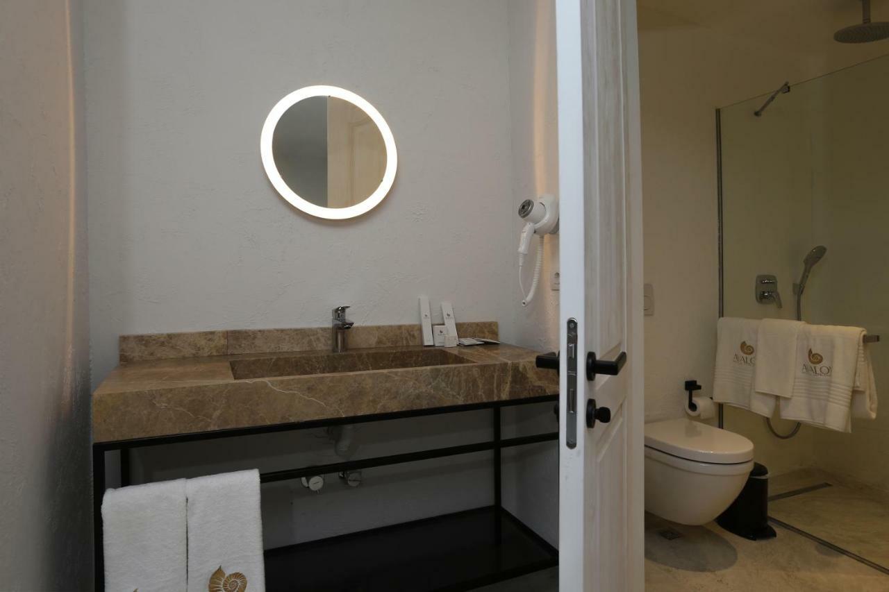 Avalon Boutique Hotel & Suites Alaçatı Luaran gambar